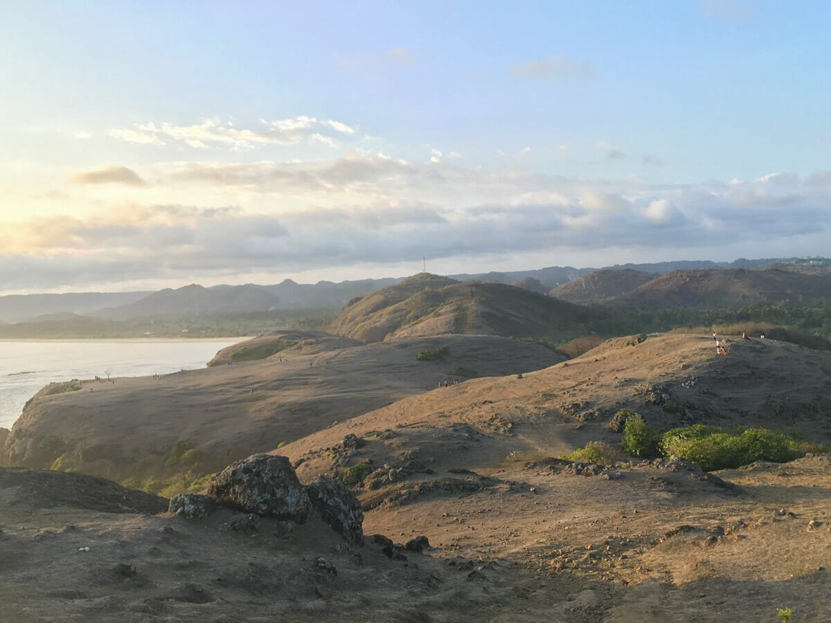 ile de lombok mere hill sunset ile de lombok mere hill sunset