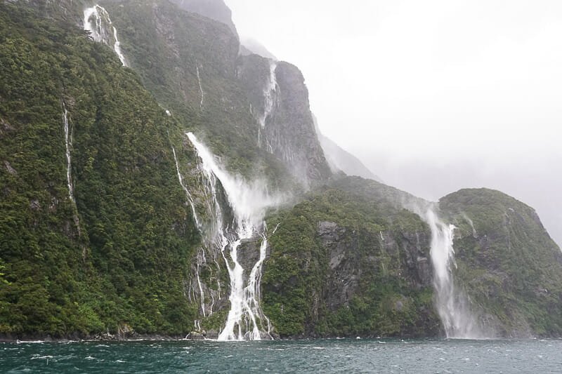 Milford Sounds nouvelle zelande ile du sud