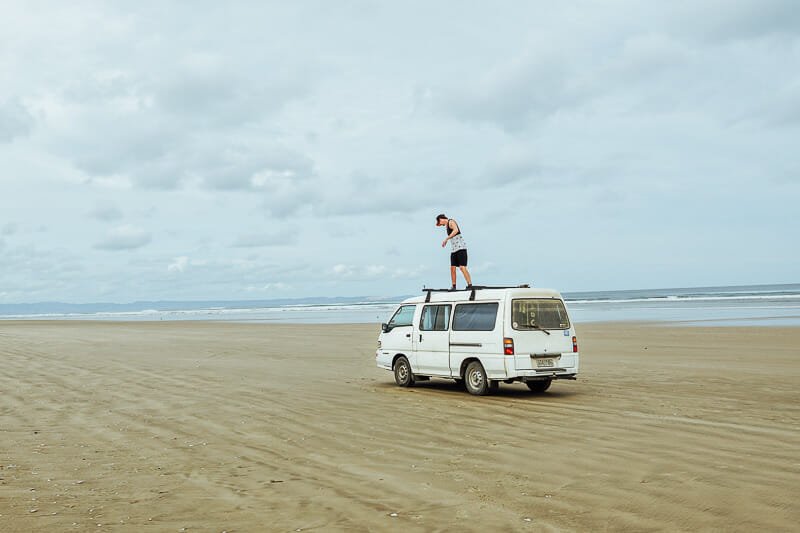 acheter un van en nouvelle zelande plage