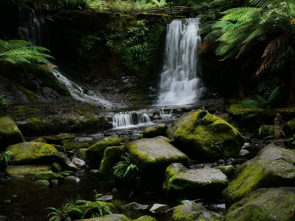 roadtrip tasmanie cascade
