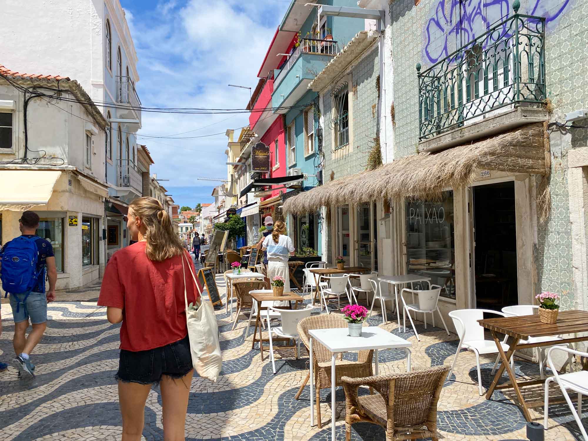 cascais-centre-pavés-commerces