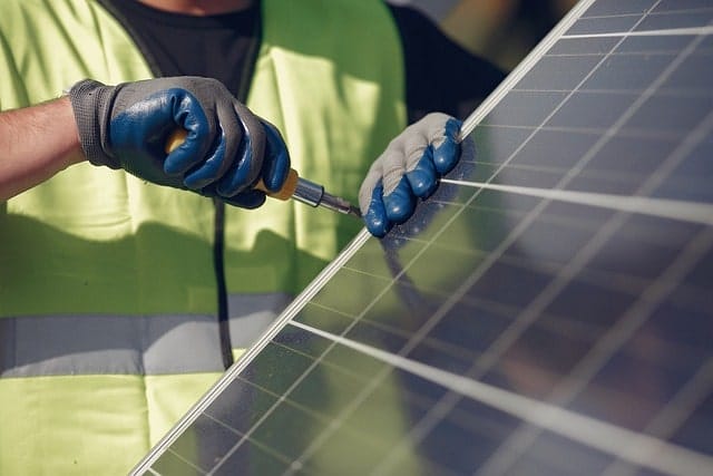 Pose de panneau solaire ferme australie